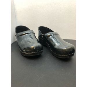 Dansko Women's Size 41 Black Leather Mules/Clogs